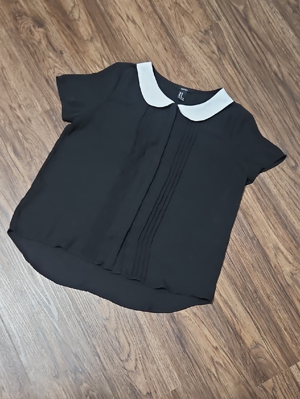 Forever 21 Wednesday Addams Black White Peter Pan Collar Blouse Med